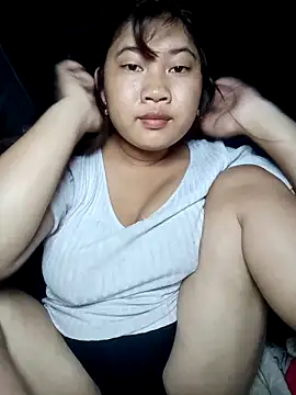 Emelyzz online show from June 19, 4:33 pm