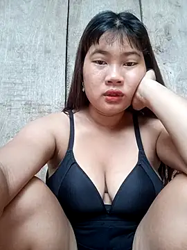 Emelyzz online show from June 25, 12:21 am