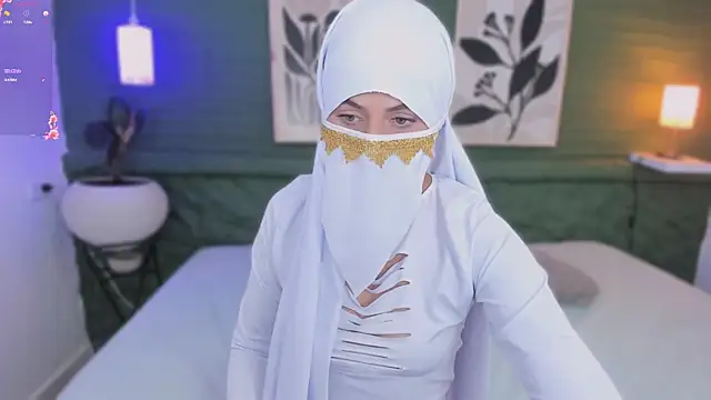 aisha k online show from July 2, 10:49 pm