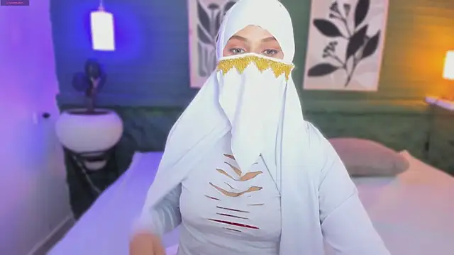 aisha k online show from July 15, 11:32 pm