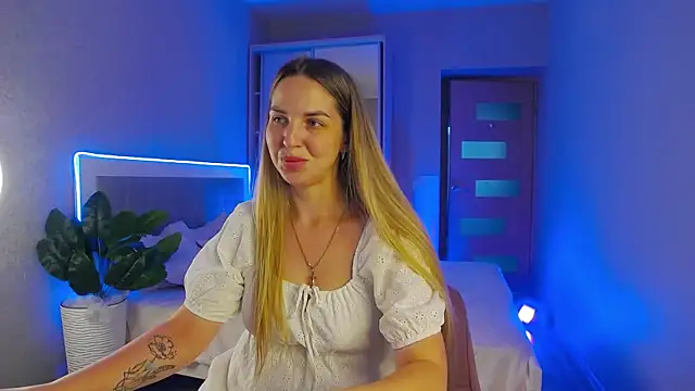 babbyalexandra online show from June 25, 4:22 pm