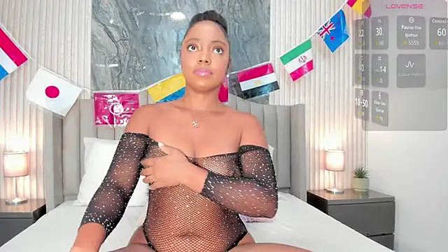 TiiffanyJackson1 online show from July 11, 7:38 pm