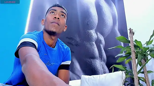 Axel hunter15 online show from June 18, 9:52 pm