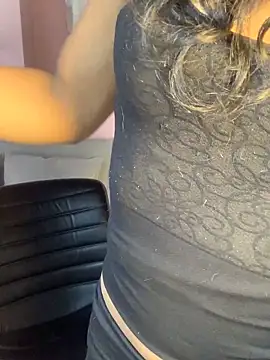 Tu Negrita Hot online show from June 10, 5:12 pm