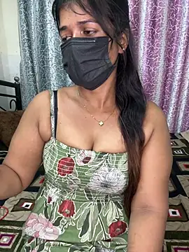 Gauri Xx online show from July 18, 4:33 pm