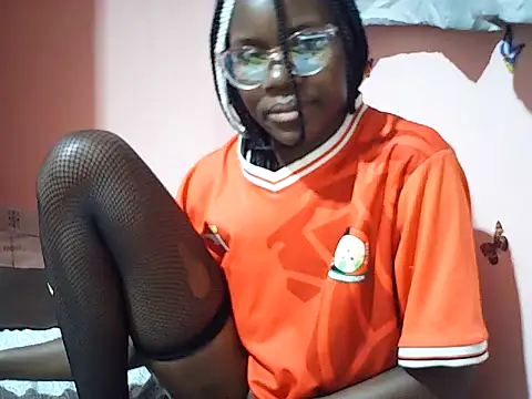 pretty renor online show from July 20, 11:29 pm