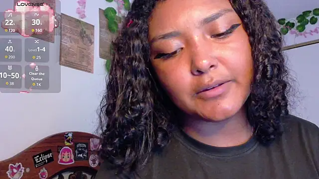 Snapshot of Luna__1 chatting on June 26, 11:31 pm Luna 1 online show from June 26, 11:31 pm