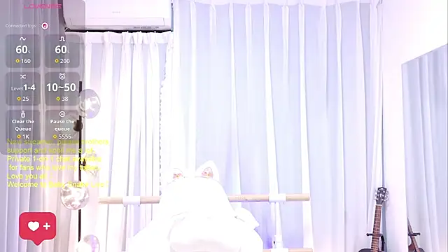 BabySnake online show from July 9, 4:44 pm