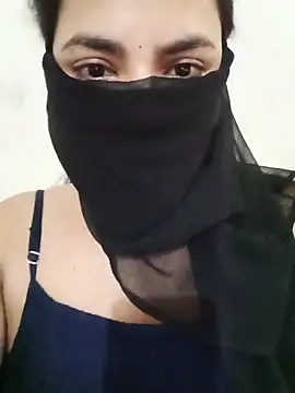 cute-Avni-20 online show from June 12, 8:24 am