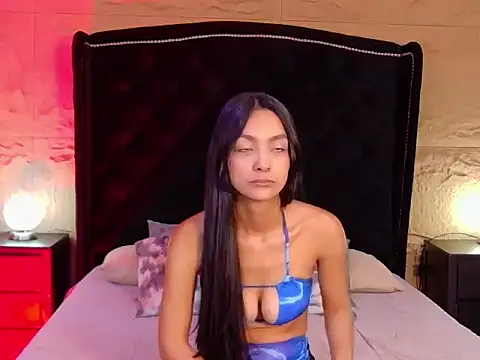 Ella Walsh online show from July 3, 12:11 pm