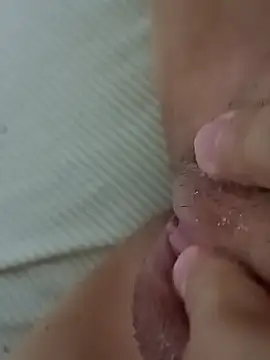 lorry2245 online show from June 15, 4:42 pm