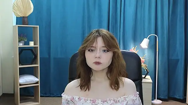JacqulineGaretson online show from June 15, 2:58 am