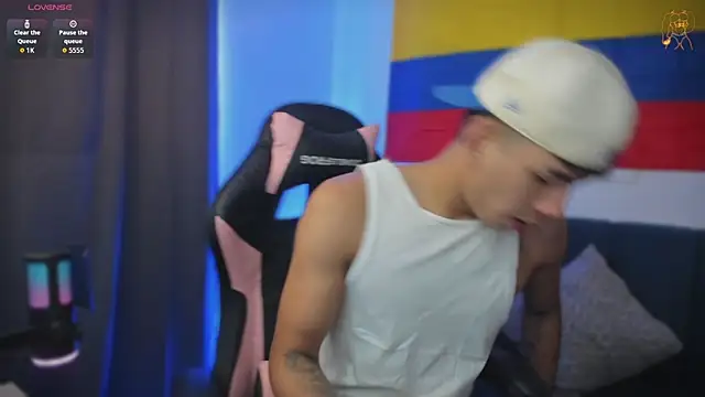 andy cute22 online show from July 2, 4:13 pm