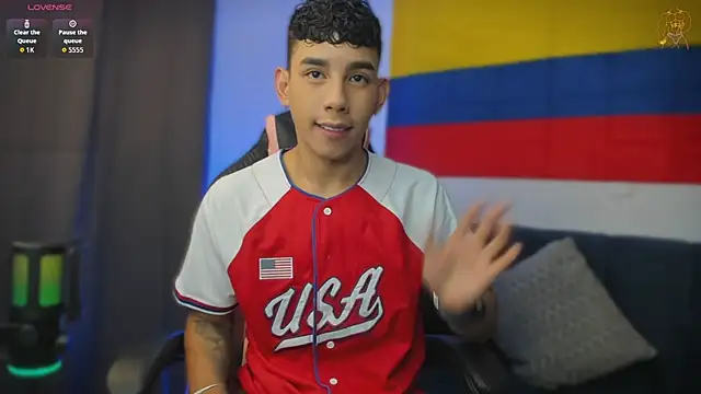 andy cute22 online show from July 4, 4:57 pm