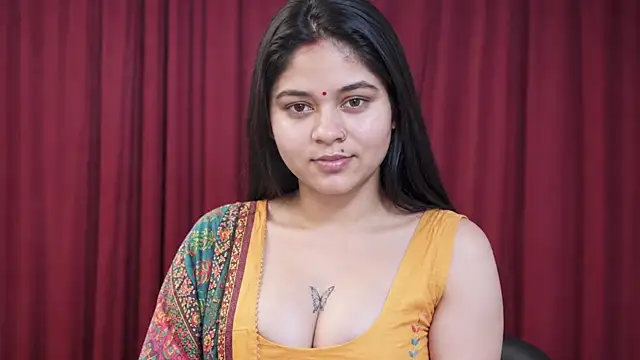 Snapshot of Kritigupta28 chatting on June 12, 6:01 am Kritigupta28 online show from June 12, 6:01 am