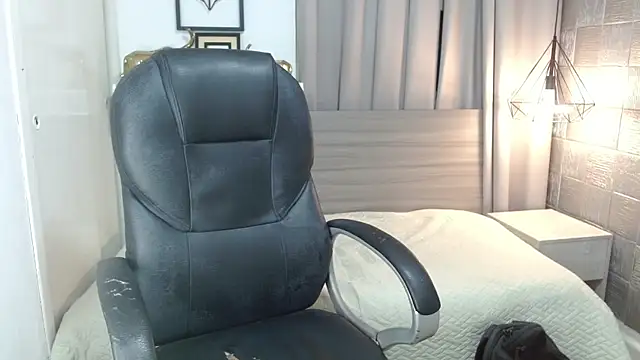 Billie Jean online show from July 27, 1:29 pm