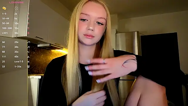 viyy online show from August 3, 7:17 pm
