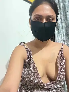 kavyq3791 online show from July 25, 3:04 am