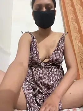 kavyq3791 online show from July 30, 6:07 pm