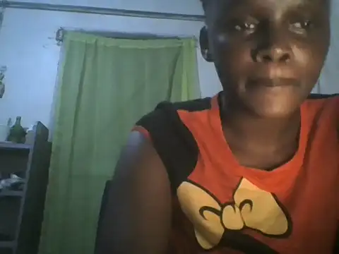 Nickitalove online show from June 14, 7:05 pm