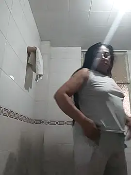 emilymoore36 online show from June 22, 5:43 pm