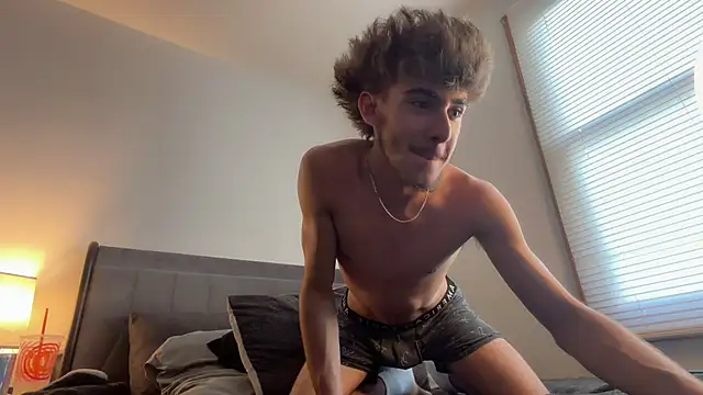 smaiib0y online show from June 21, 11:07 pm