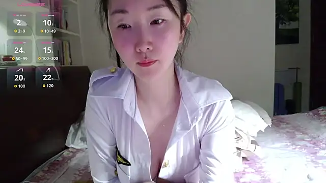 Daisy-B3 online show from July 4, 9:21 pm