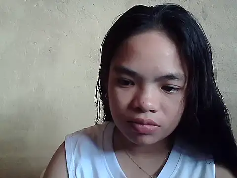 Snapshot of pretty_gia chatting on July 6, 2:52 am pretty gia online show from July 6, 2:52 am