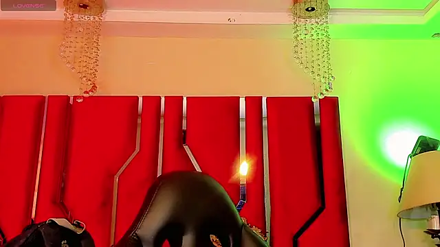 Dafnne-xxx online show from July 23, 7:45 pm