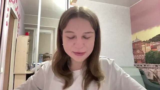 HwaTrippel online show from August 2, 5:11 pm