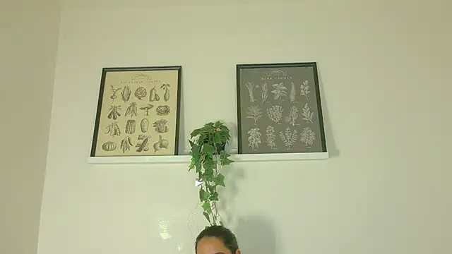 ShelyEvans   online show from July 27, 1:23 am