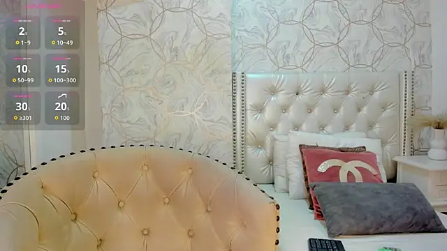 britanny 77 online show from July 23, 8:18 pm