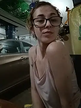 NeedyNina online show from June 16, 2:09 pm