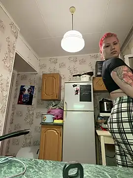 FoxyLia online show from June 16, 7:49 pm
