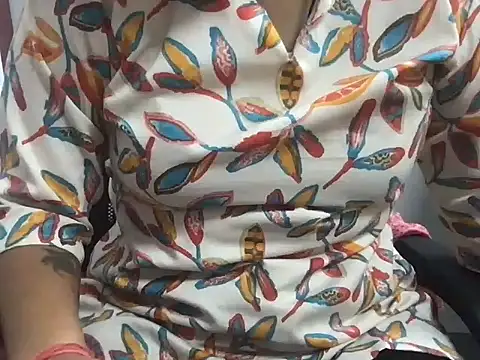 Kashmiri Queen online show from June 16, 7:55 am