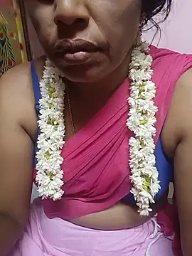 Snapshot of Tamilsexy35 chatting on July 11, 7:16 pm Tamilsexy35 online show from July 11, 7:16 pm