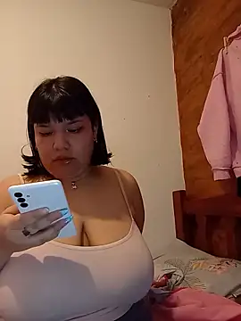 celprettyy online show from June 21, 10:12 pm