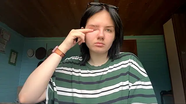 AnnelieseRamirel online show from June 18, 1:26 pm