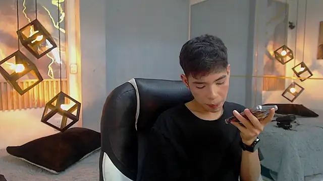 Snapshot of ash_ka chatting on July 21, 8:00 pm ash ka online show from July 21, 8:00 pm