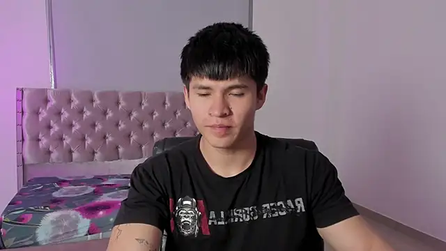 ryo kush  online show from July 23, 1:42 pm