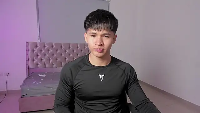 ryo kush  online show from August 1, 2:05 pm