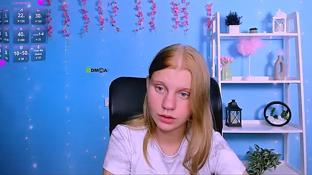 bella sky11 online show from July 11, 9:45 am