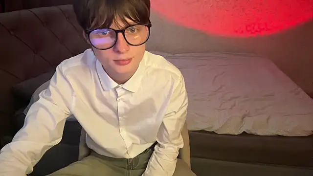 davloves online show from June 19, 10:30 am