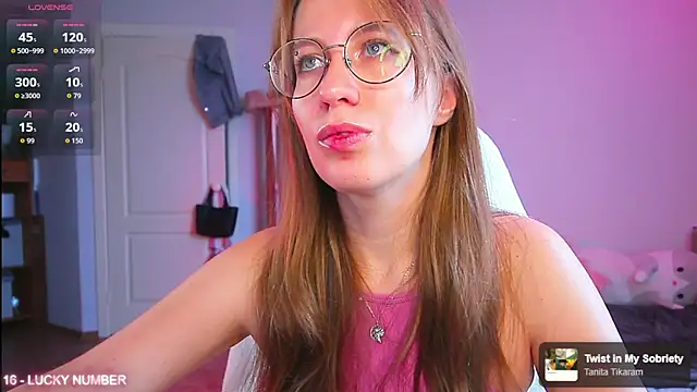 ms allison   online show from July 31, 10:58 am