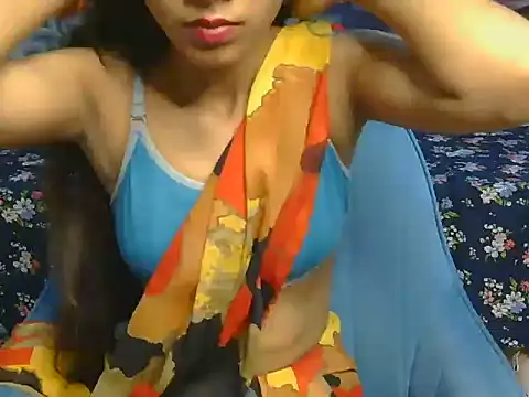 Snapshot of Isha-19 chatting on July 28, 5:58 am Isha-19 online show from July 28, 5:58 am
