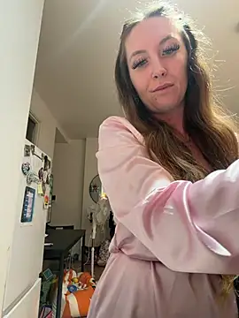 Coleyy xx online show from July 17, 7:30 pm