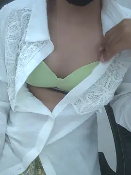 sushmita0 online show from June 20, 2:03 am