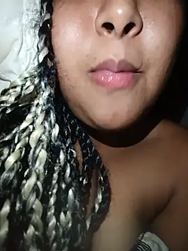 Snapshot of HeLiSa69ebony chatting on July 23, 3:37 am HeLiSa69ebony online show from July 23, 3:37 am