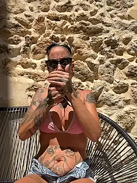 inked up jade online show from July 9, 9:02 am