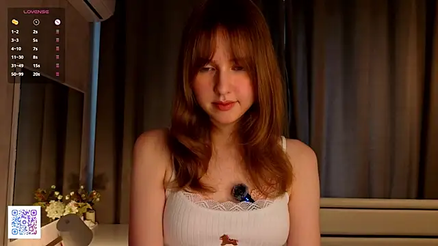 Snapshot of SunnySikarskie chatting on July 19, 4:05 am SunnySikarskie online show from July 19, 4:05 am
